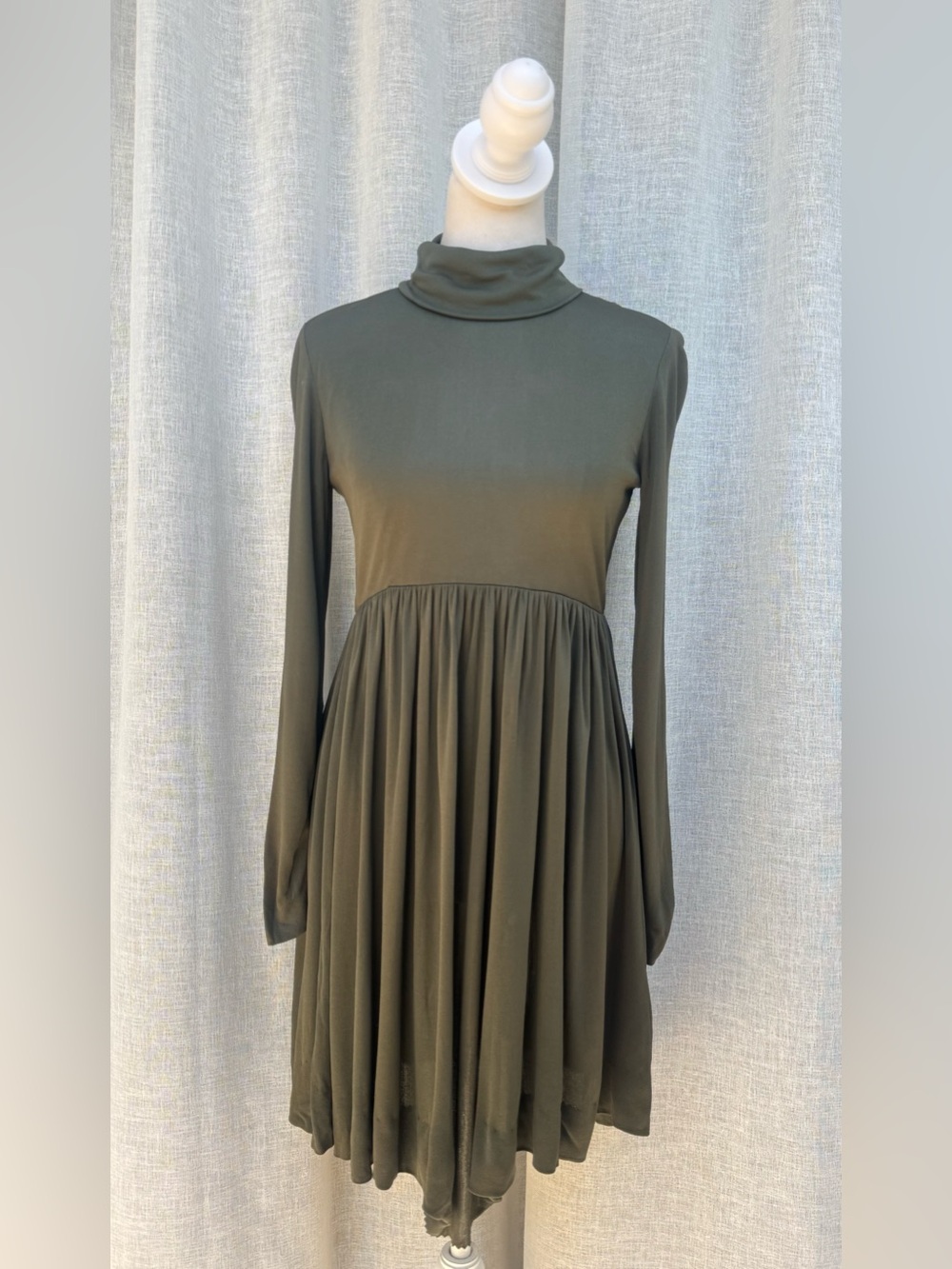 1960s Saks fifth Ave stretchy silk long sleeve moss green mini high neck dress